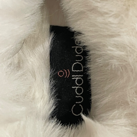 NEW! Cuddl Duds White Faux Fur Clogs NWT! - Picture 6 of 11